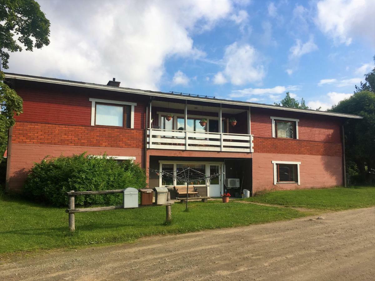 Surkeenjarvi Countryside B&B Moksinkylä Eksteriør bilde